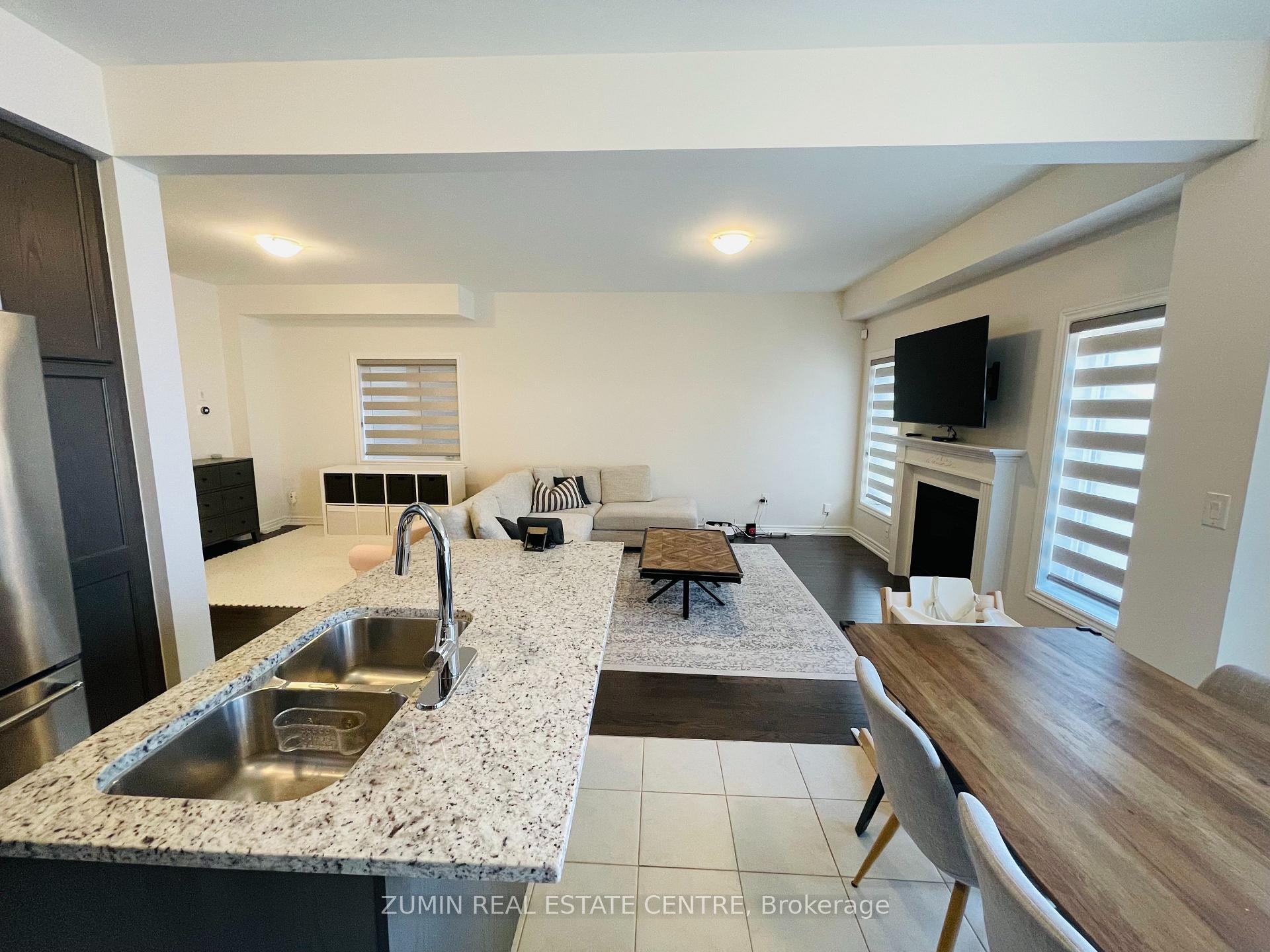 Photo 7 of 3871 Tufgar Crescent, Burlington, Alton — HOMEH