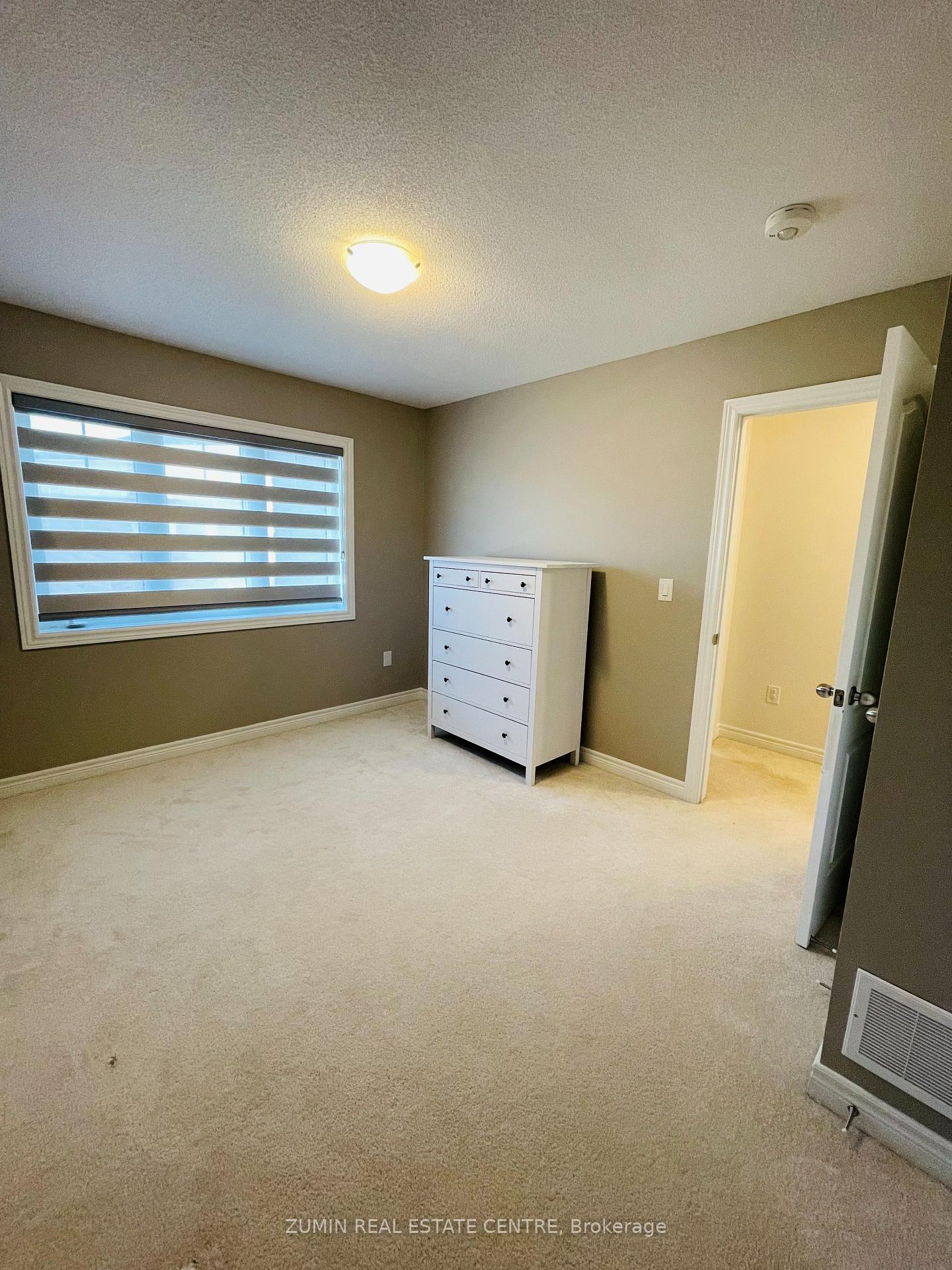 Photo 19 of 3871 Tufgar Crescent, Burlington, Alton — HOMEH