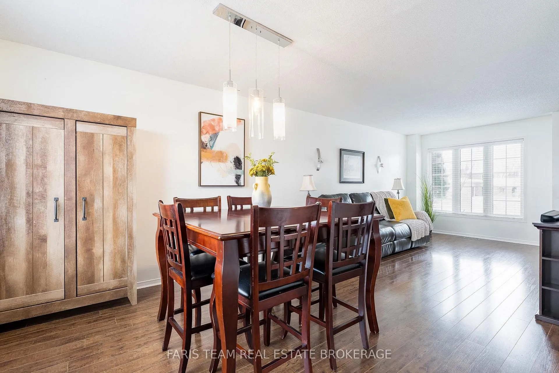 Photo 11 of 7 Round Leaf Court, Barrie, Holly — HOMEH