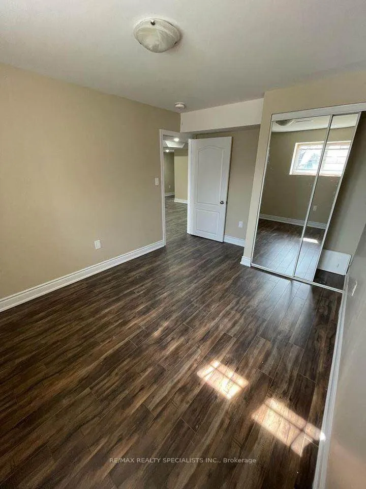 Photo 10 of 4 Tysonville Circle, Brampton, Northwest Brampton — HOMEH