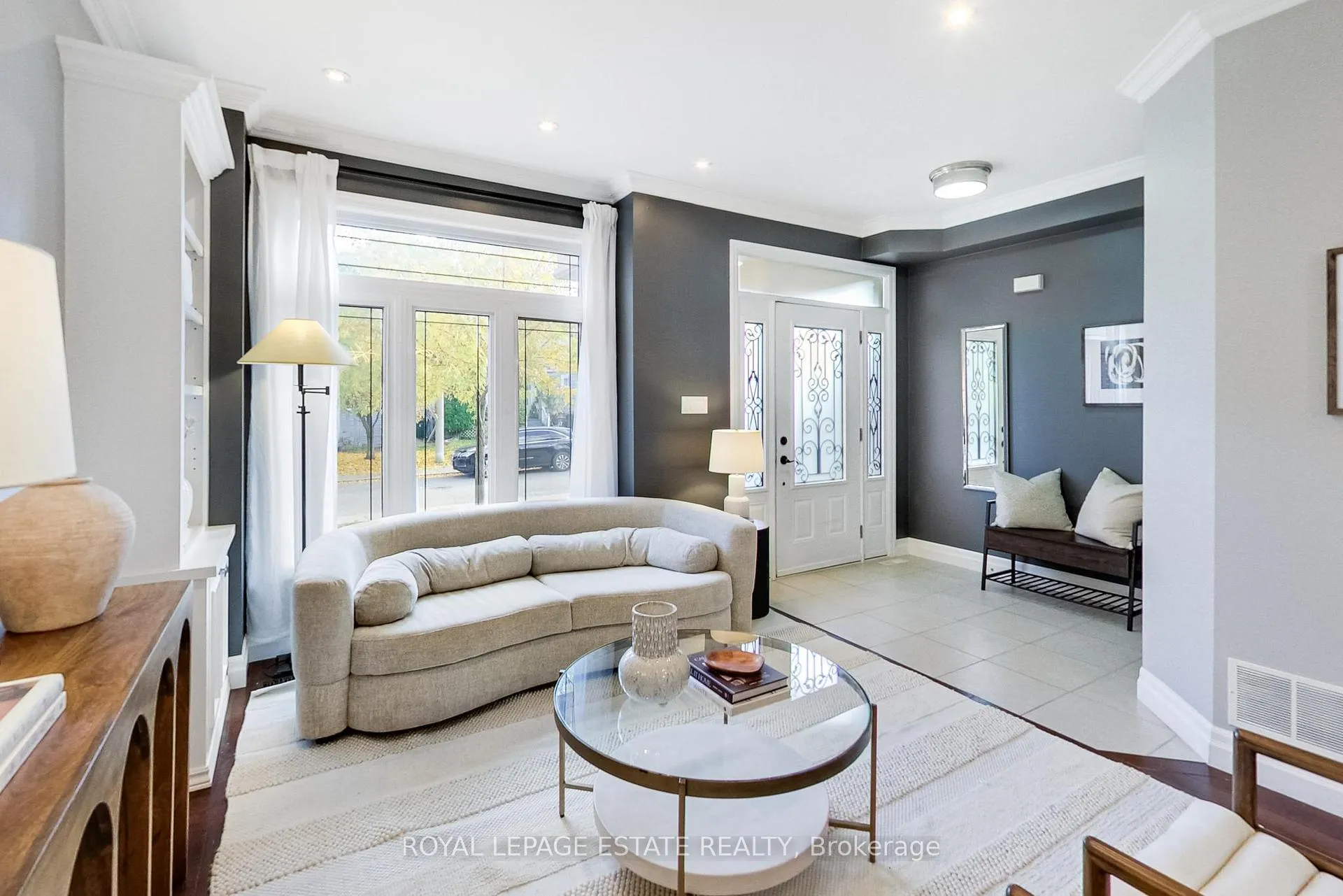 Photo 3 of 20 Westbrook Avenue, Toronto, Woodbine-Lumsden — HOMEH