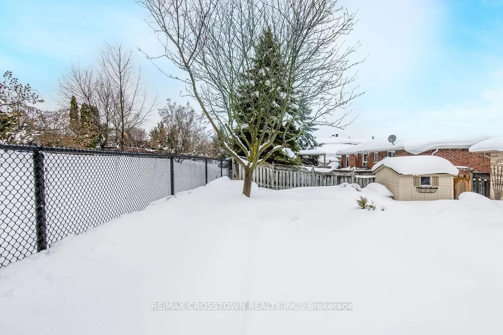 Photo 37 of 38 Brookfield Crescent, Barrie, Bayshore — HOMEH