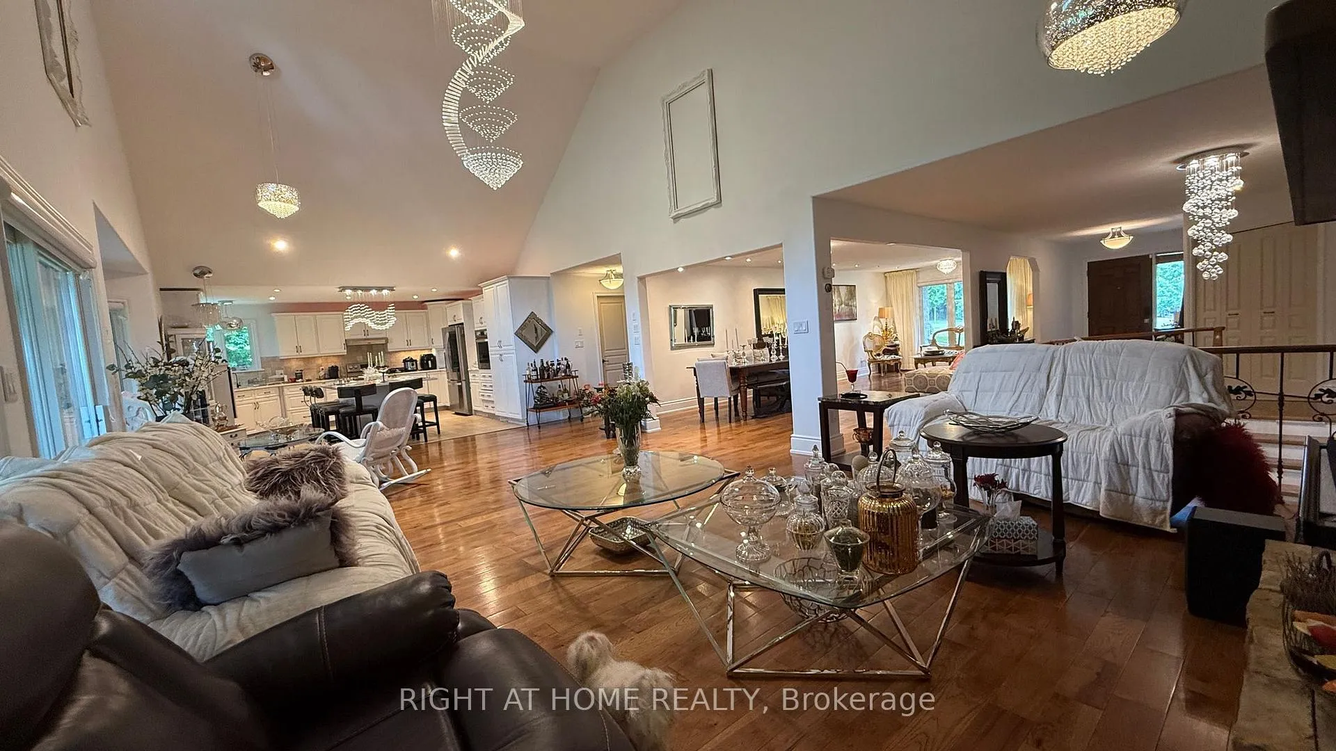 Photo 4 of 1453 Millennium Court, Kingston, City North of 401 — HOMEH