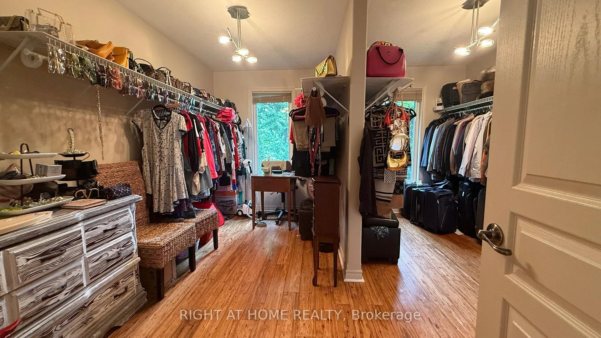 Photo 18 of 1453 Millennium Court, Kingston, City North of 401 — HOMEH