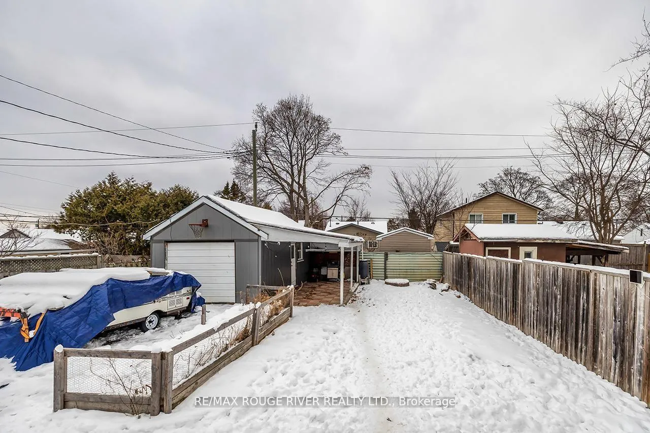 Photo 22 of 8 Birch Crescent, Ajax, Central — HOMEH