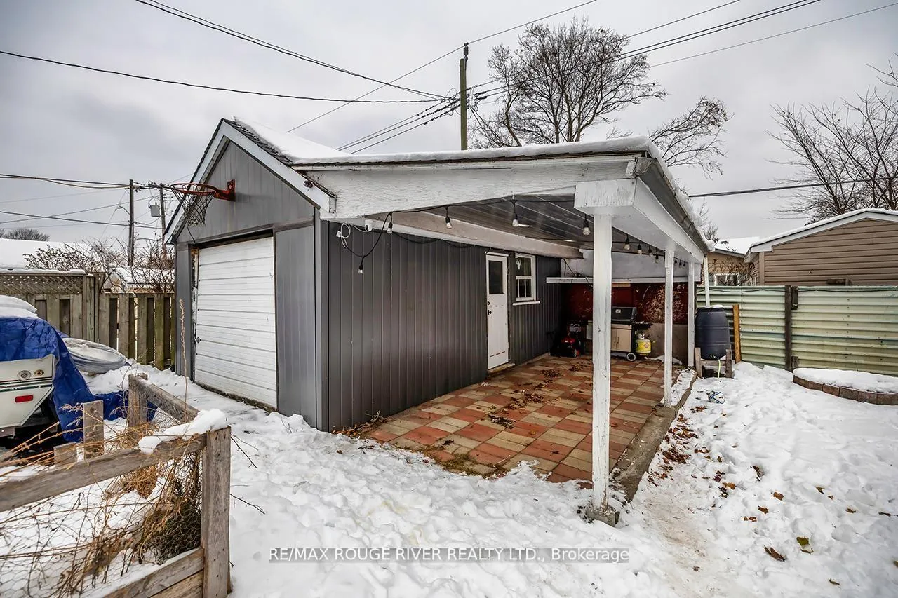 Photo 23 of 8 Birch Crescent, Ajax, Central — HOMEH