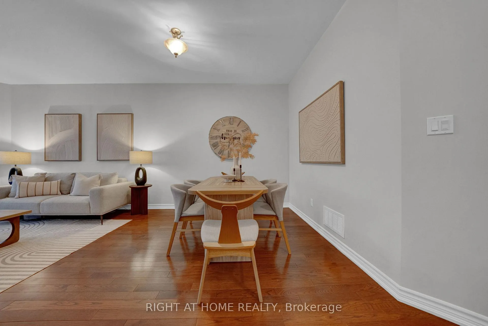 Photo 8 of 1645 Whitestone Drive, Oshawa, Samac — HOMEH