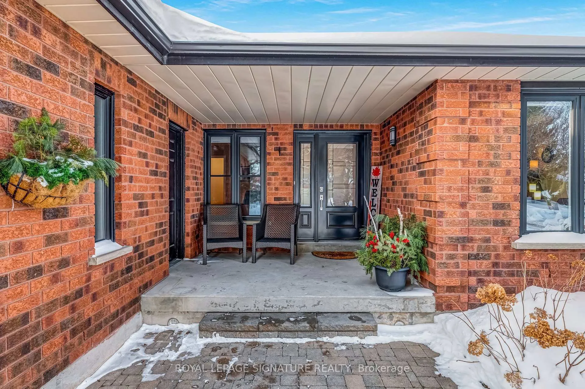 Photo 2 of 4 Enzo Crescent, Uxbridge — HOMEH