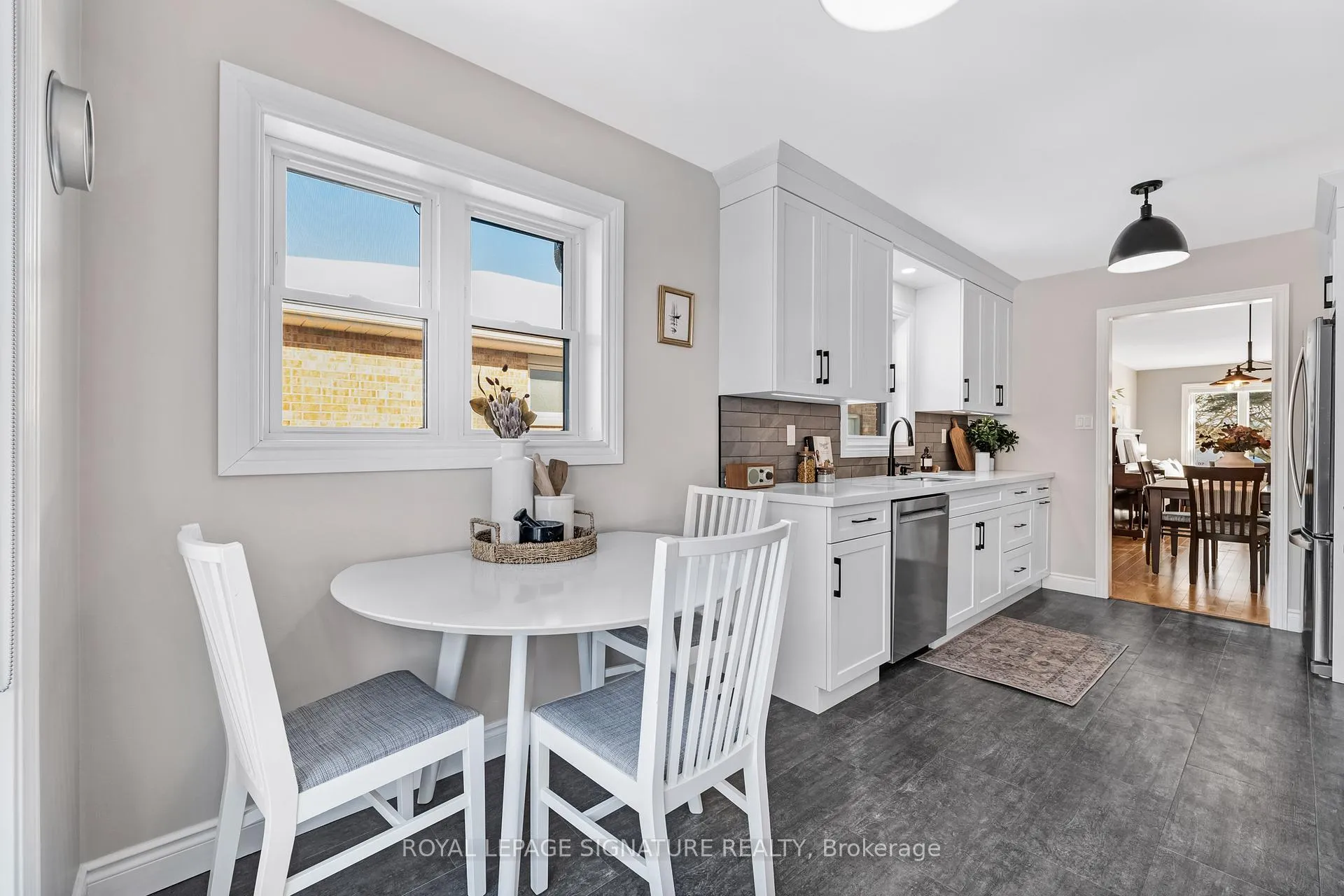 Photo 12 of 4 Enzo Crescent, Uxbridge — HOMEH