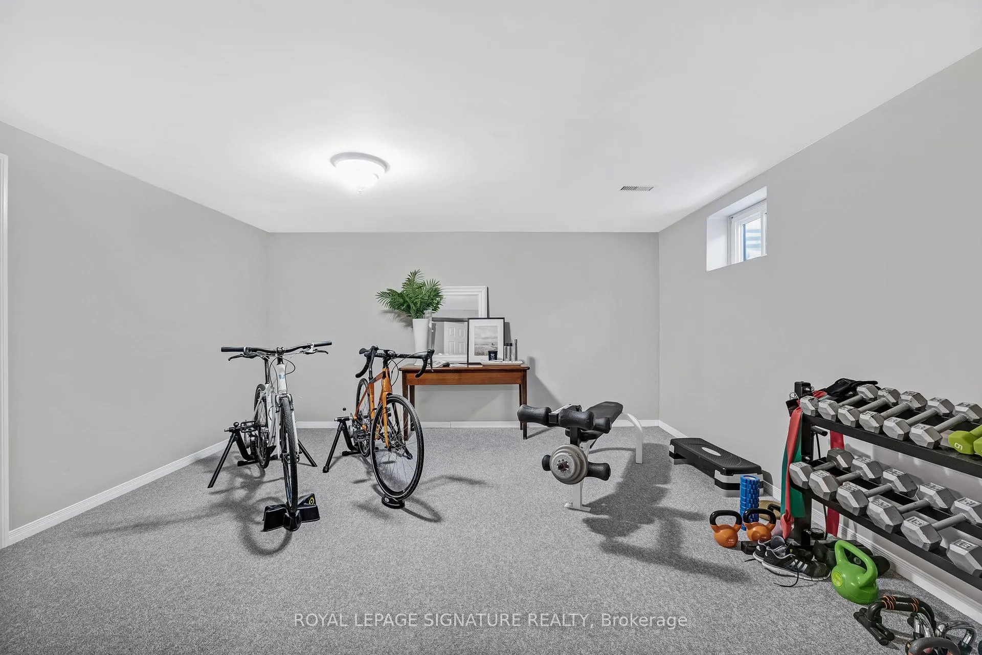 Photo 31 of 4 Enzo Crescent, Uxbridge — HOMEH