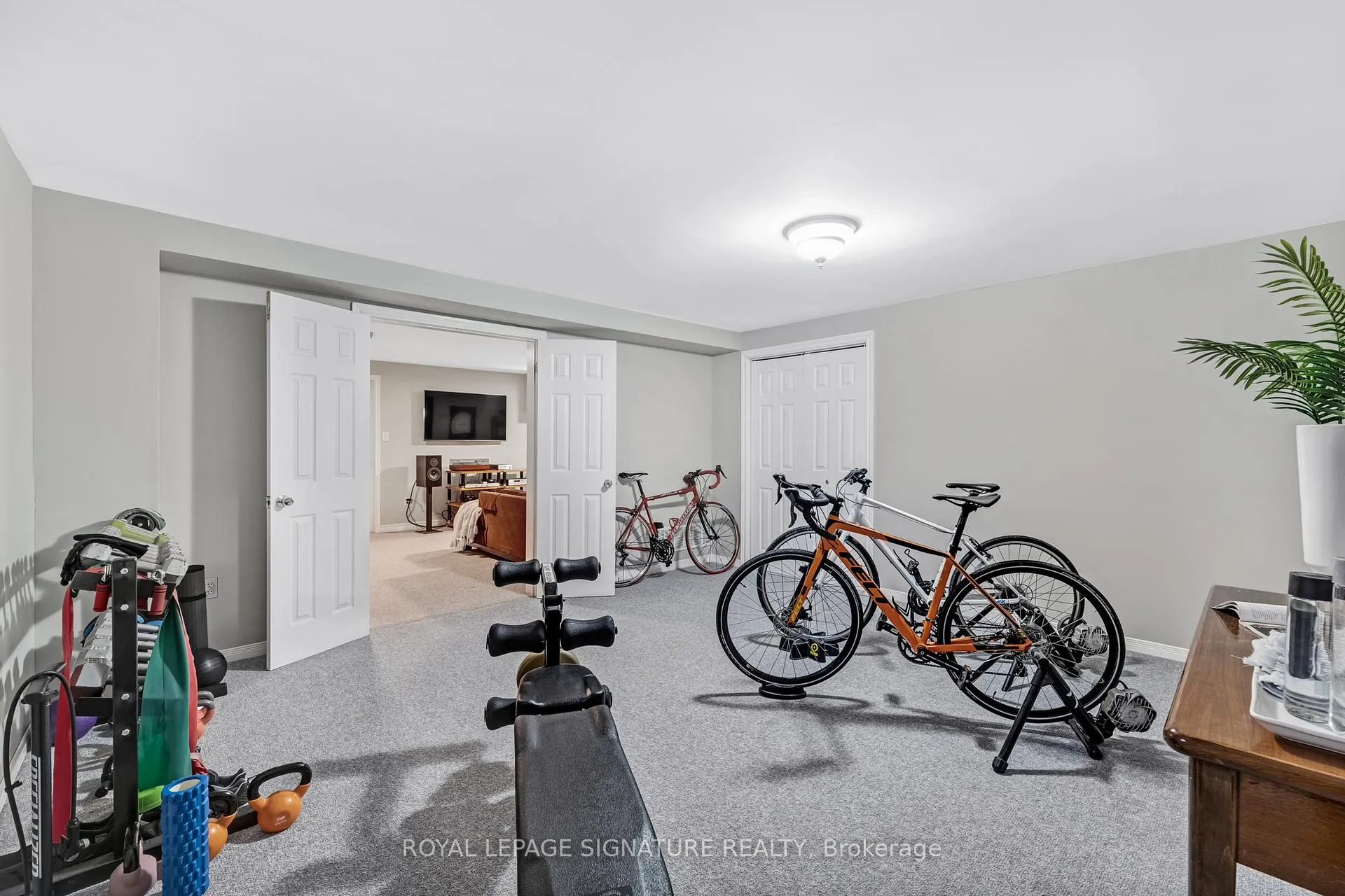 Photo 32 of 4 Enzo Crescent, Uxbridge — HOMEH