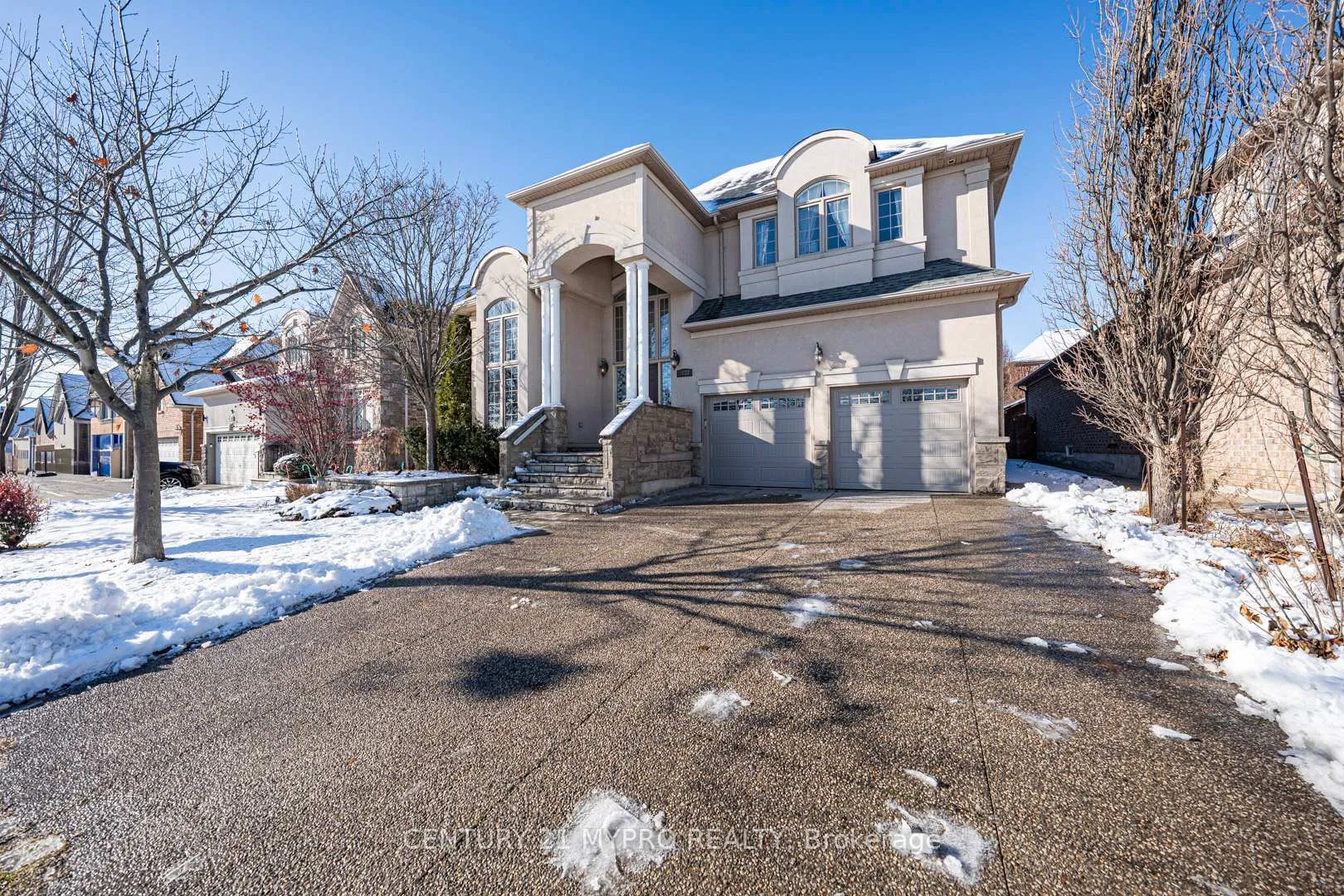 Photo 4 of 1033 Kestell Boulevard, Oakville, Joshua Creek — HOMEH