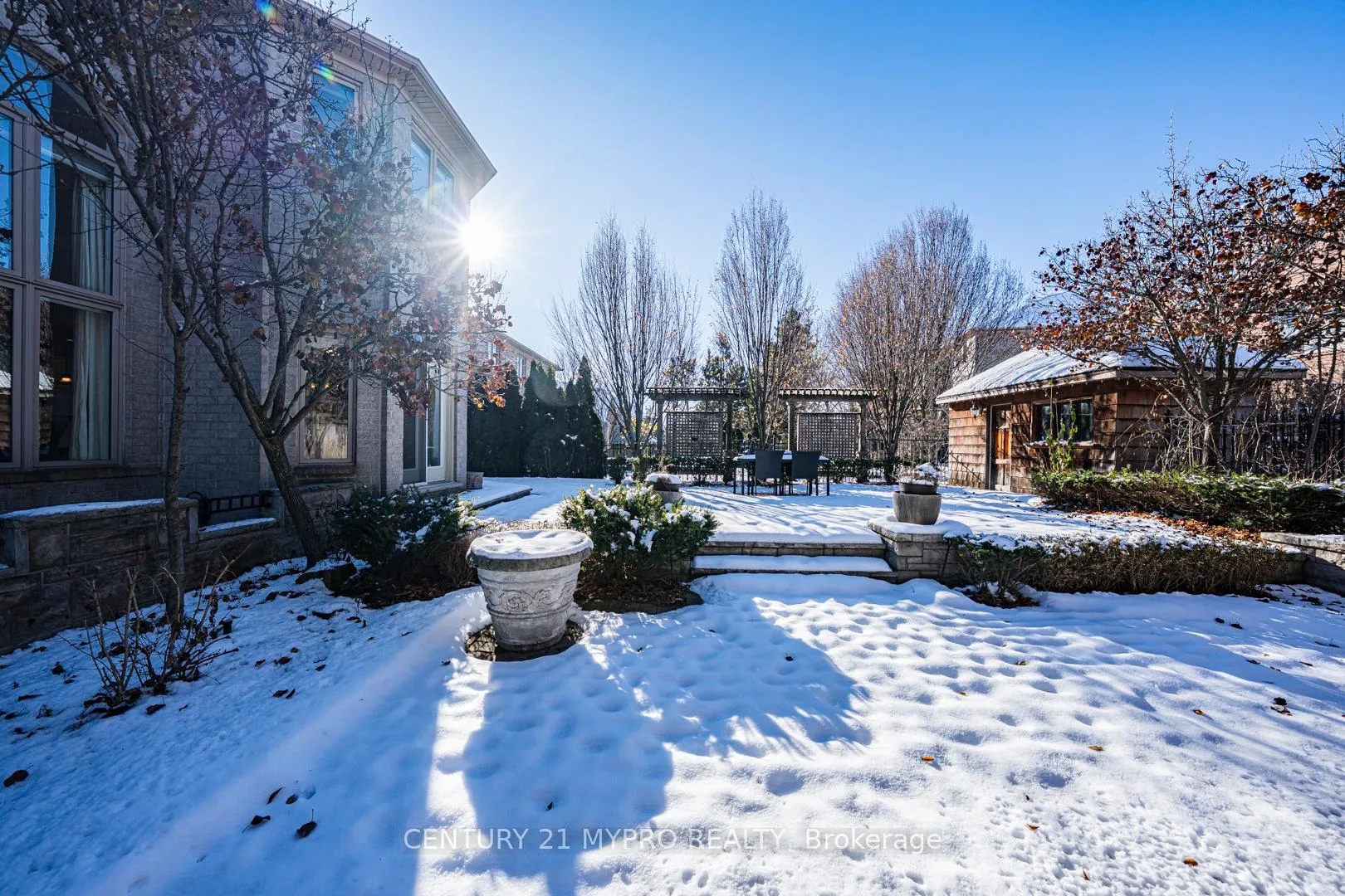 Photo 7 of 1033 Kestell Boulevard, Oakville, Joshua Creek — HOMEH