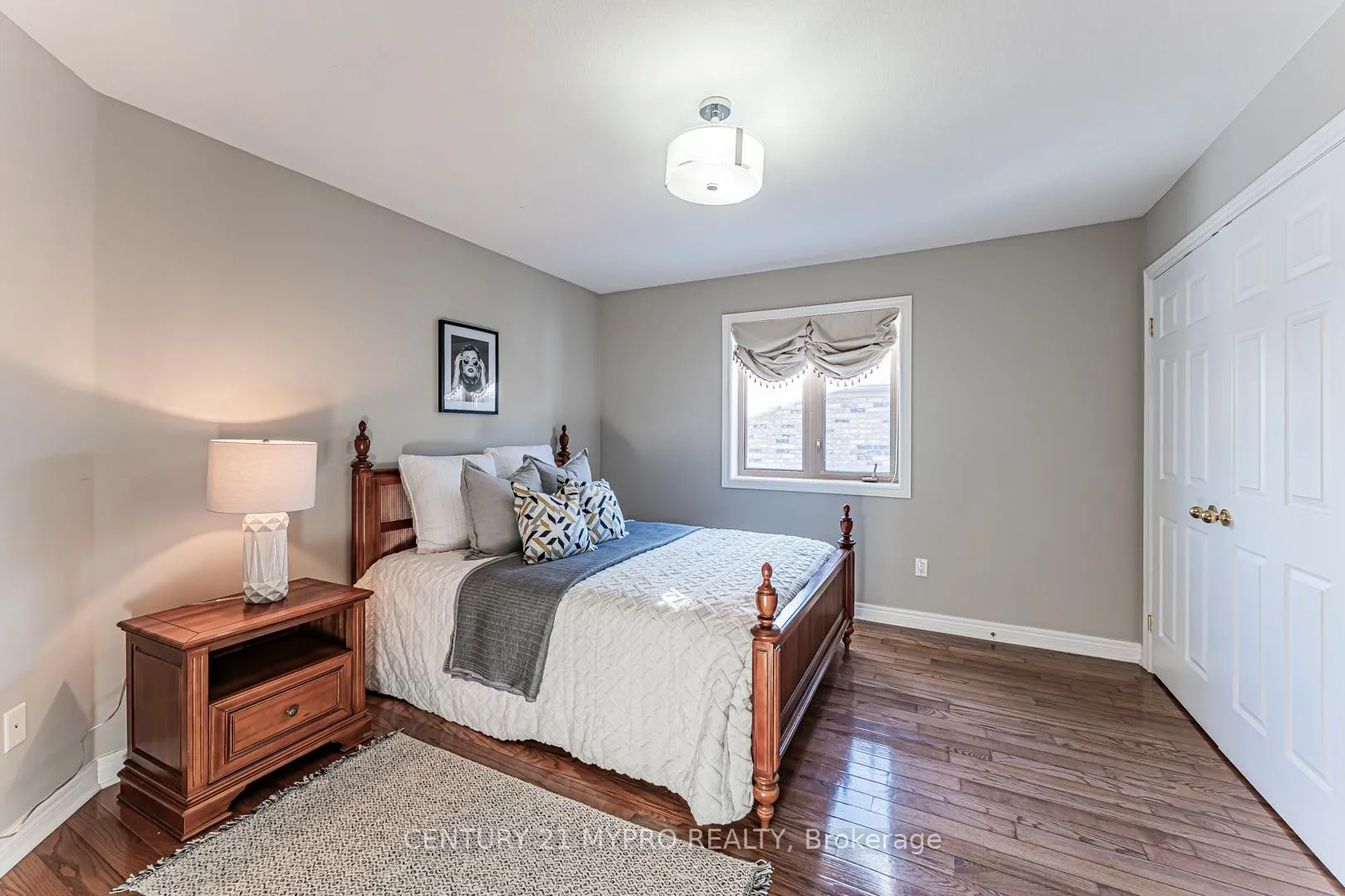 Photo 35 of 1033 Kestell Boulevard, Oakville, Joshua Creek — HOMEH