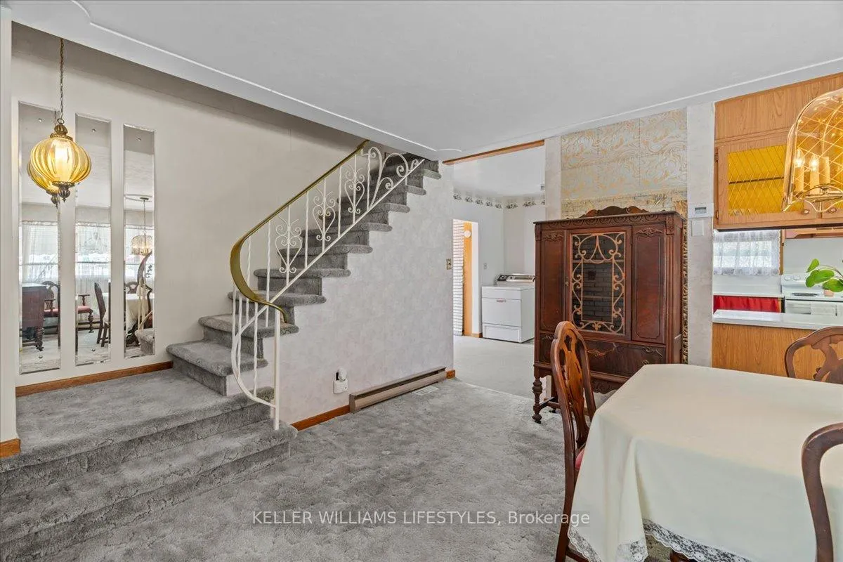 Photo 7 of 1802 Longwoods Road, Southwest Middlesex, Wardsville — HOMEH