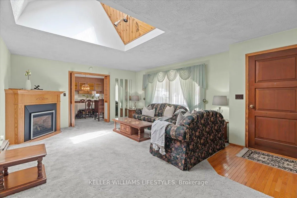 Photo 12 of 1802 Longwoods Road, Southwest Middlesex, Wardsville — HOMEH