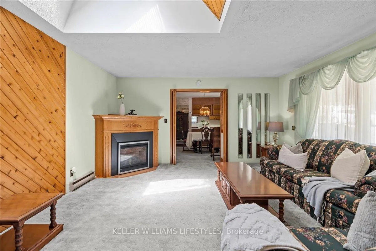 Photo 13 of 1802 Longwoods Road, Southwest Middlesex, Wardsville — HOMEH