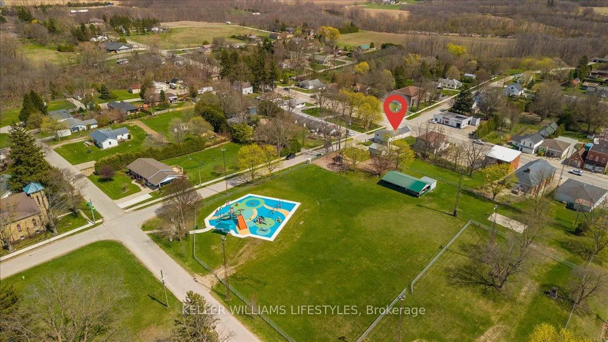 Photo 33 of 1802 Longwoods Road, Southwest Middlesex, Wardsville — HOMEH