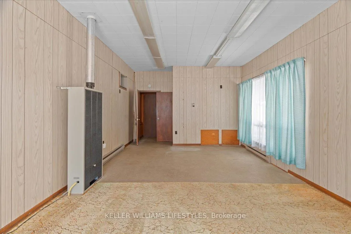 Photo 36 of 1802 Longwoods Road, Southwest Middlesex, Wardsville — HOMEH