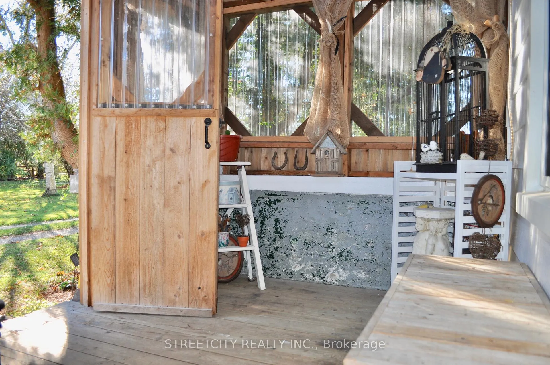 Photo 31 of 6906 Wisbeach Road, Warwick — HOMEH
