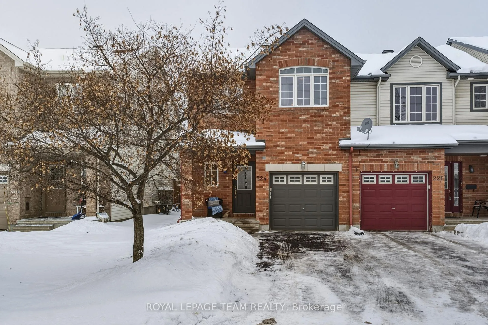 Photo 2 of 224 Opus Street, Ottawa, Kanata - Emerald Meadows/Trailwest — HOMEH