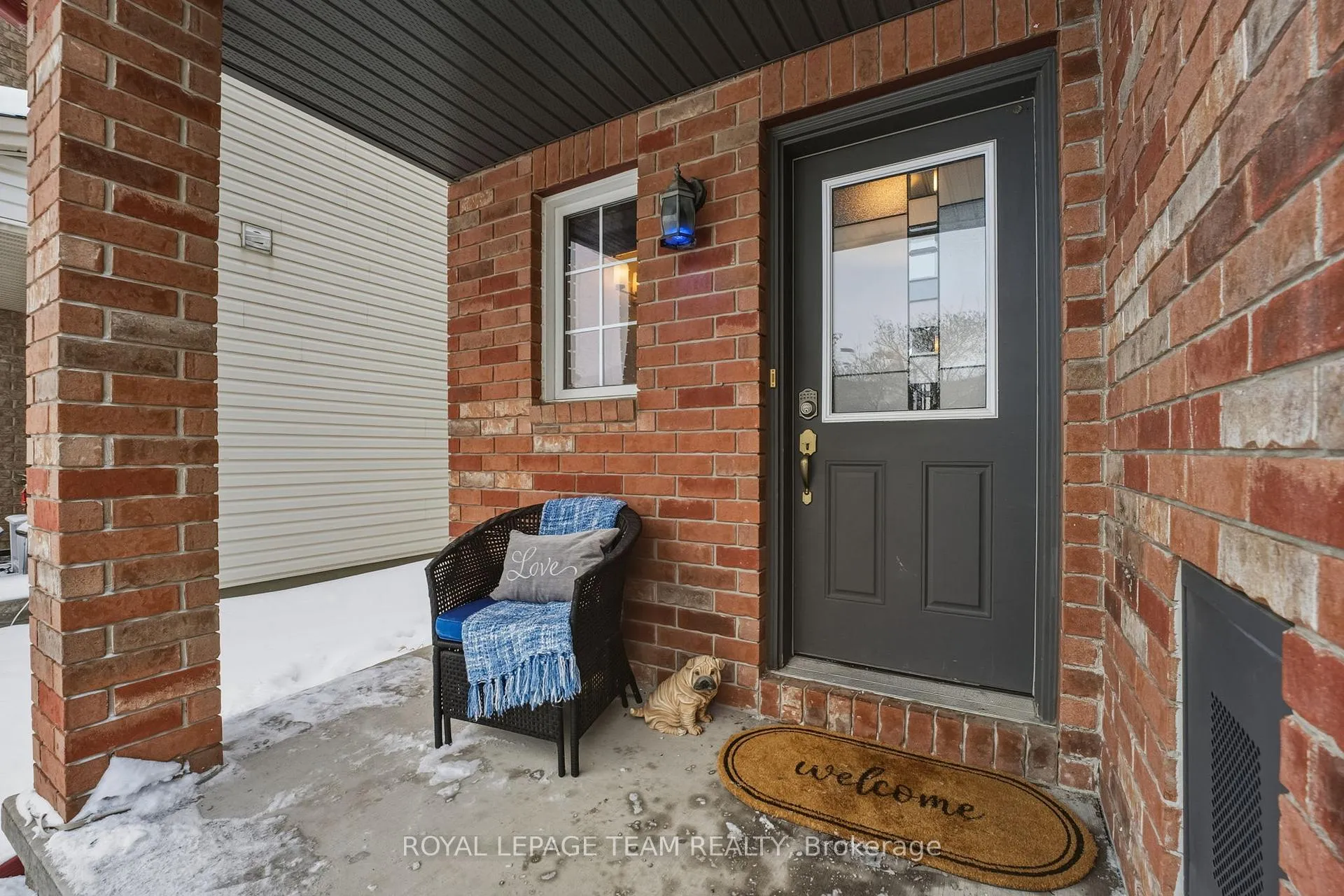 Photo 3 of 224 Opus Street, Ottawa, Kanata - Emerald Meadows/Trailwest — HOMEH