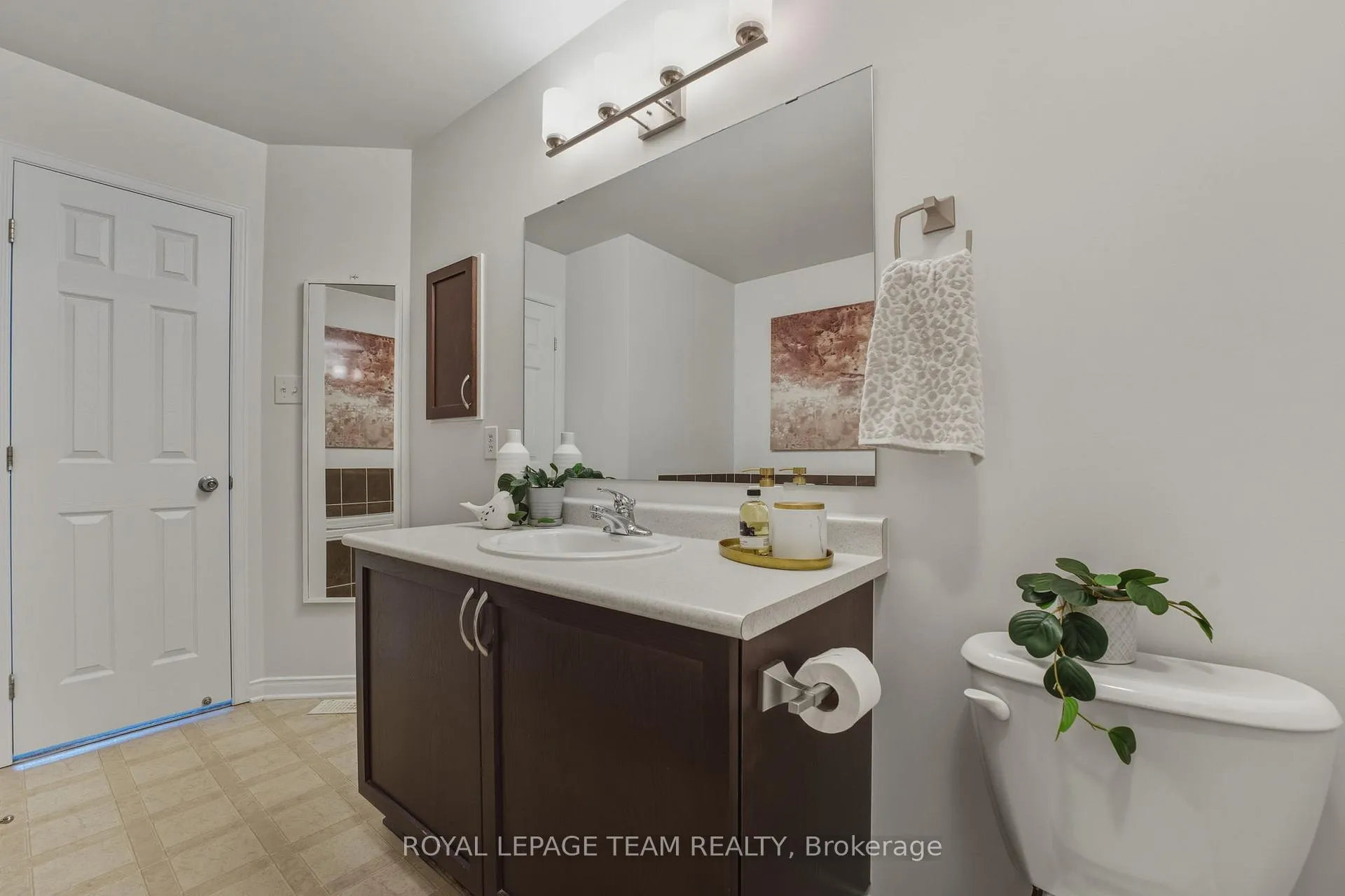 Photo 29 of 224 Opus Street, Ottawa, Kanata - Emerald Meadows/Trailwest — HOMEH