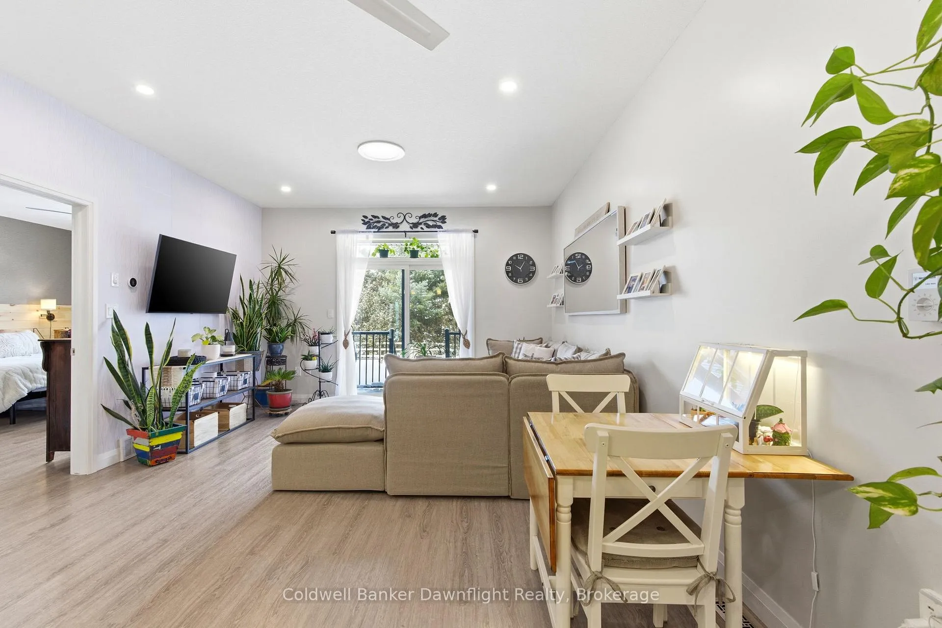 Photo 8 of 84 Rowe Avenue, South Huron, Exeter — HOMEH