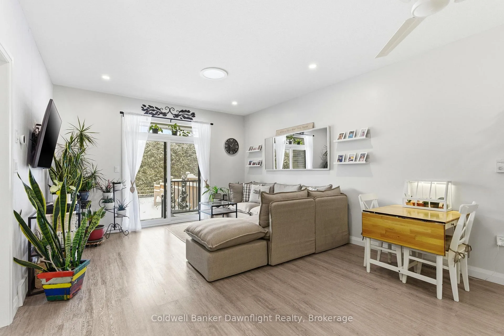Photo 9 of 84 Rowe Avenue, South Huron, Exeter — HOMEH
