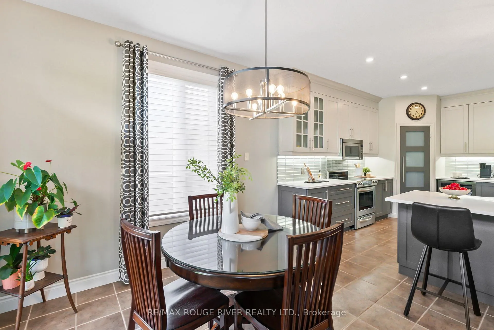 Photo 15 of 350 Raike Drive, Oshawa, Kedron — HOMEH