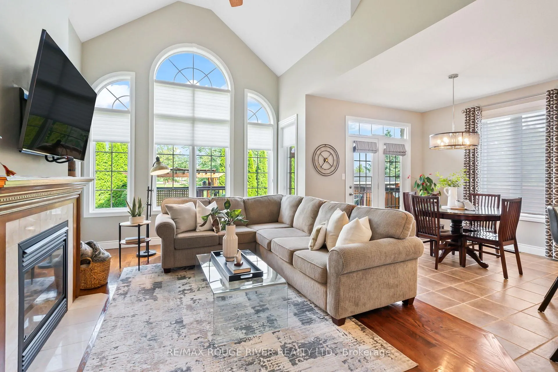 Photo 18 of 350 Raike Drive, Oshawa, Kedron — HOMEH