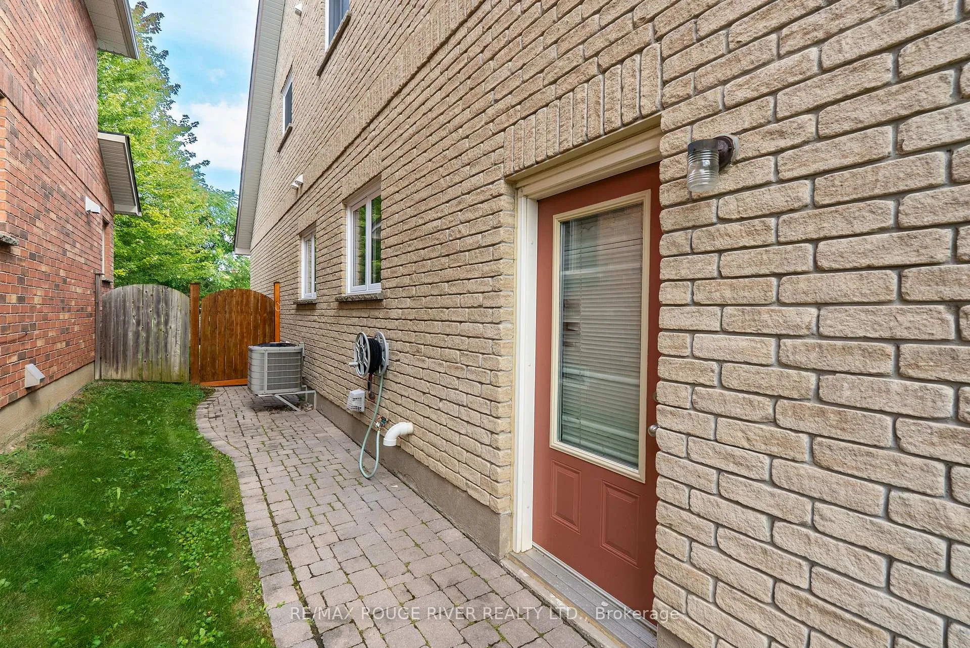 Photo 46 of 350 Raike Drive, Oshawa, Kedron — HOMEH