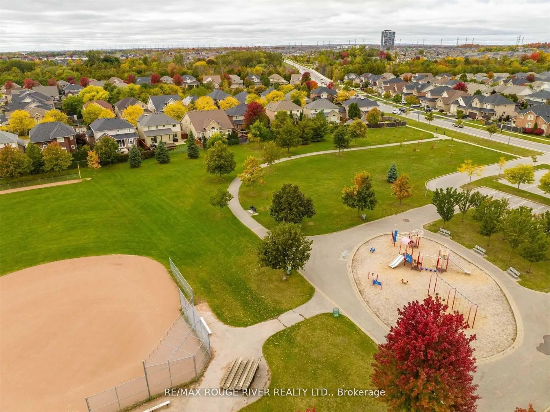 Photo 47 of 350 Raike Drive, Oshawa, Kedron — HOMEH