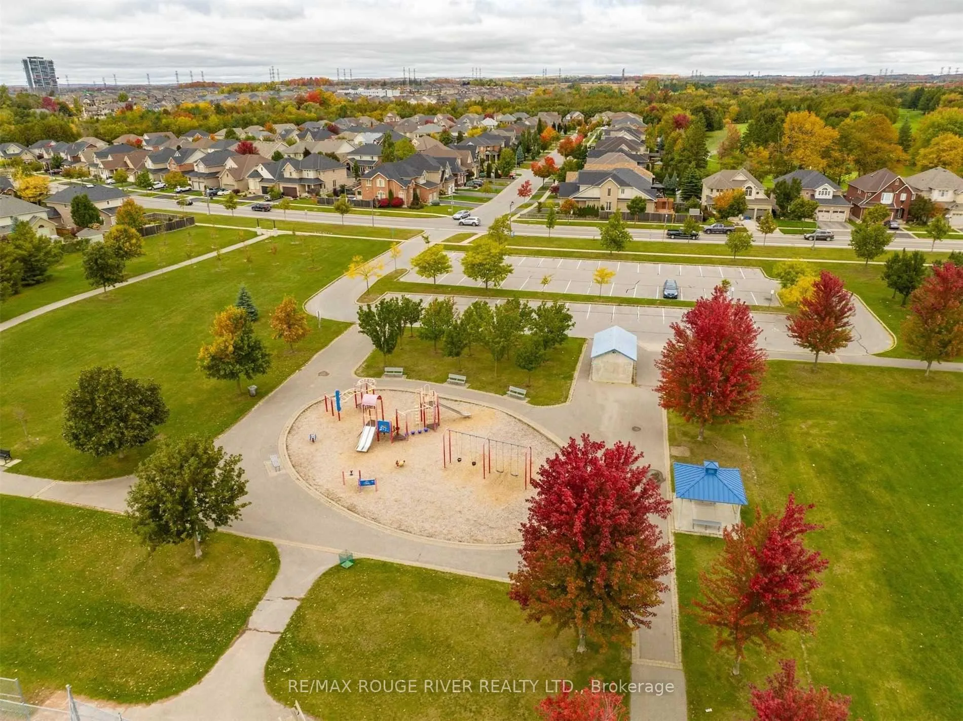 Photo 49 of 350 Raike Drive, Oshawa, Kedron — HOMEH