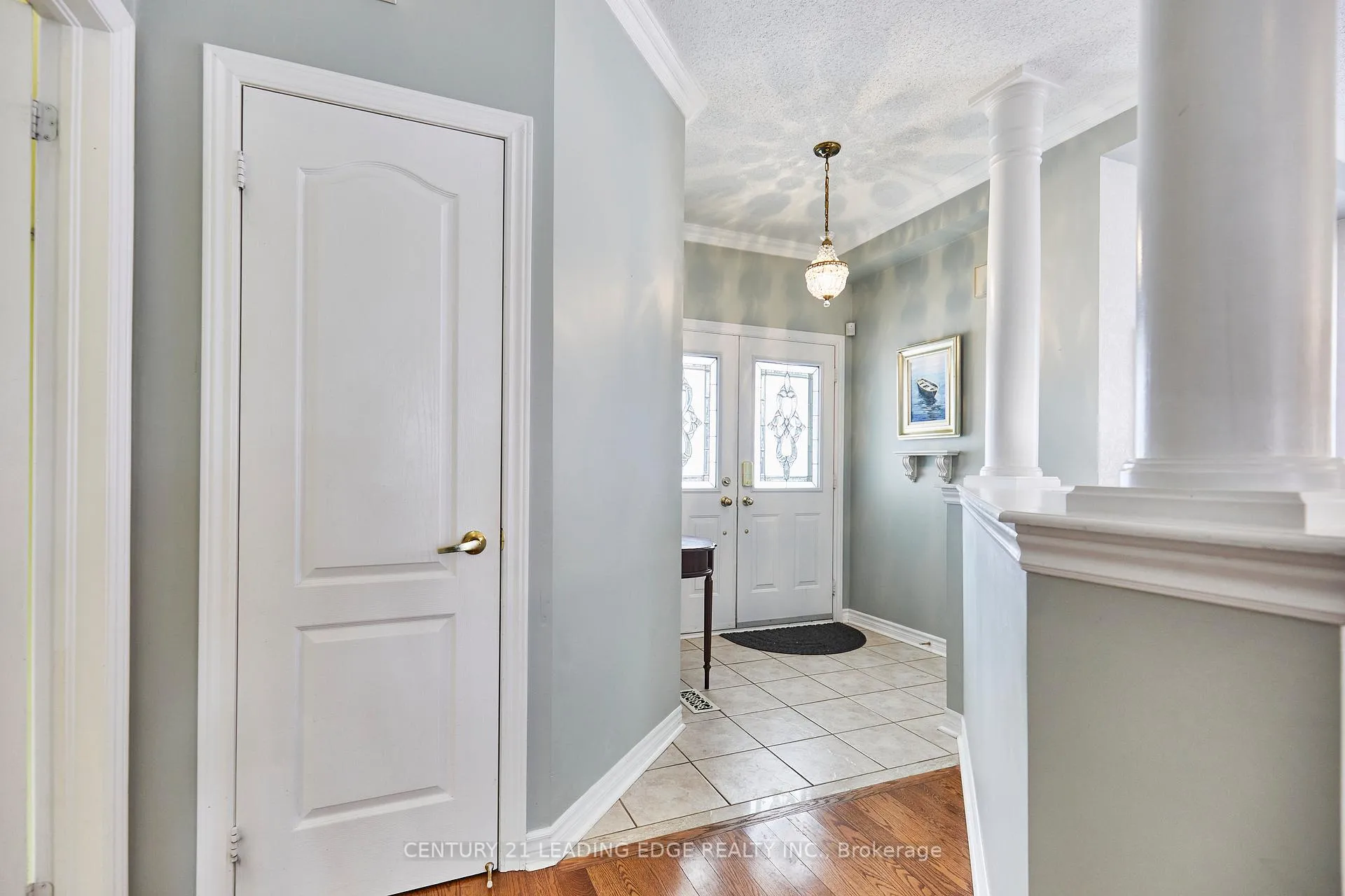 Photo 3 of 8 Hawstead Crescent, Whitby, Brooklin — HOMEH
