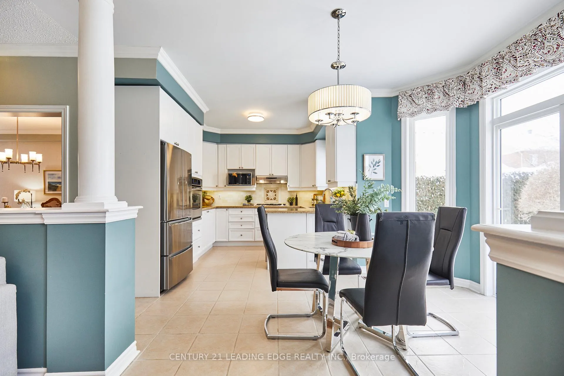 Photo 9 of 8 Hawstead Crescent, Whitby, Brooklin — HOMEH