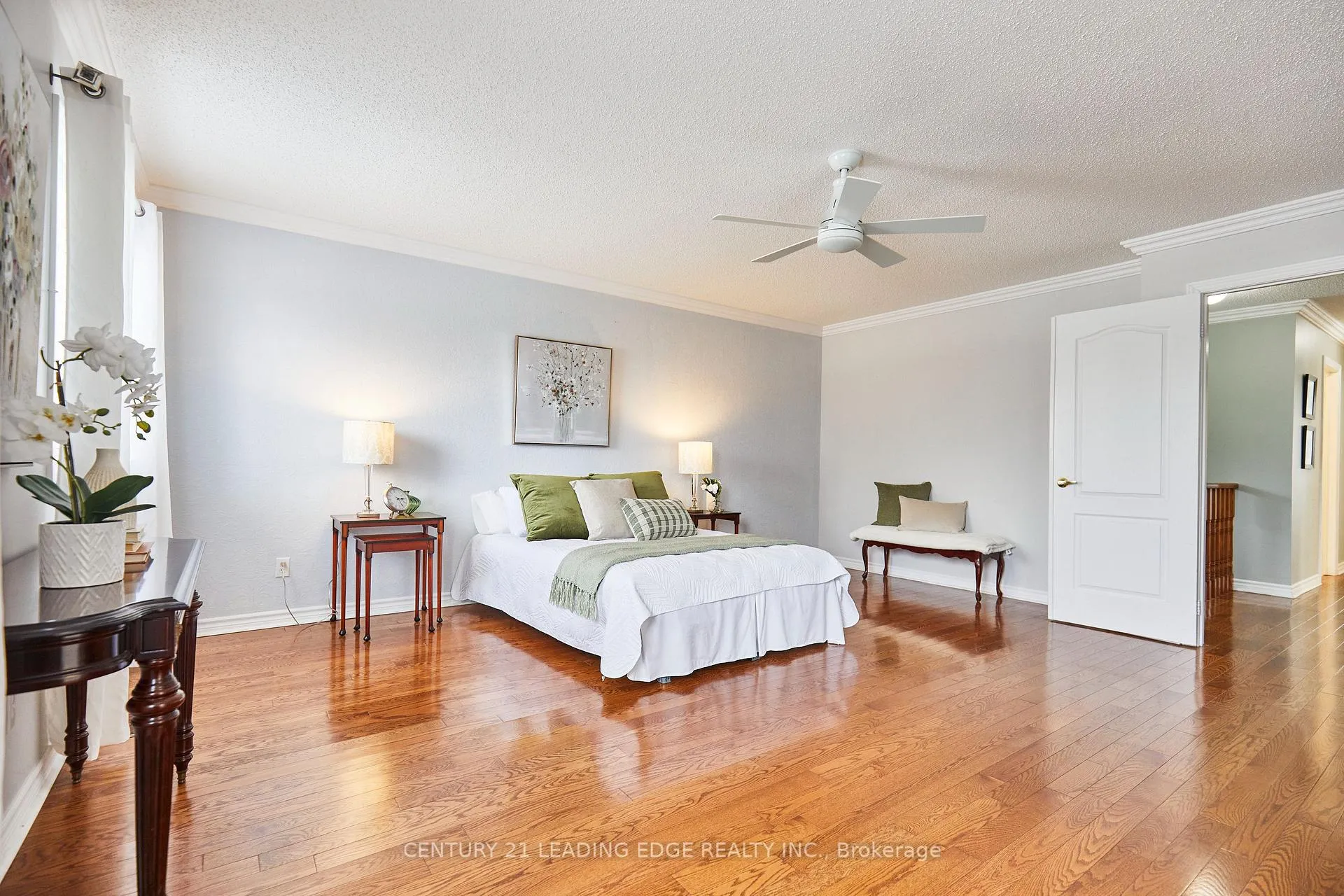Photo 17 of 8 Hawstead Crescent, Whitby, Brooklin — HOMEH