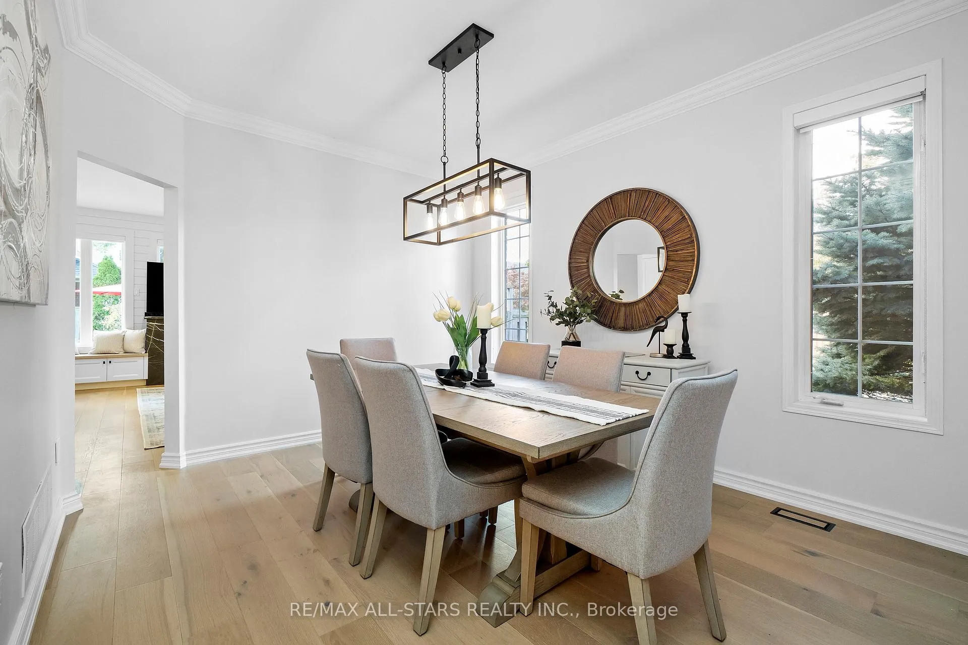 Photo 6 of 28 White Cedar Drive, Markham, Legacy — HOMEH