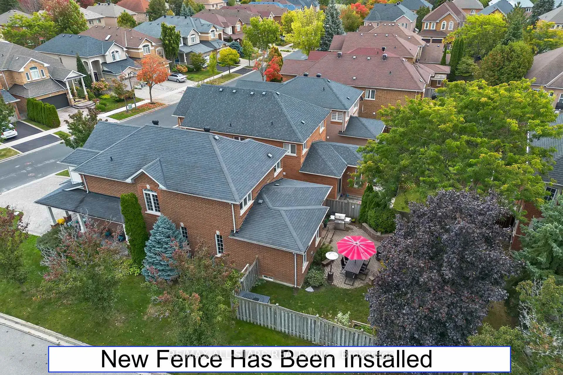 Photo 45 of 28 White Cedar Drive, Markham, Legacy — HOMEH