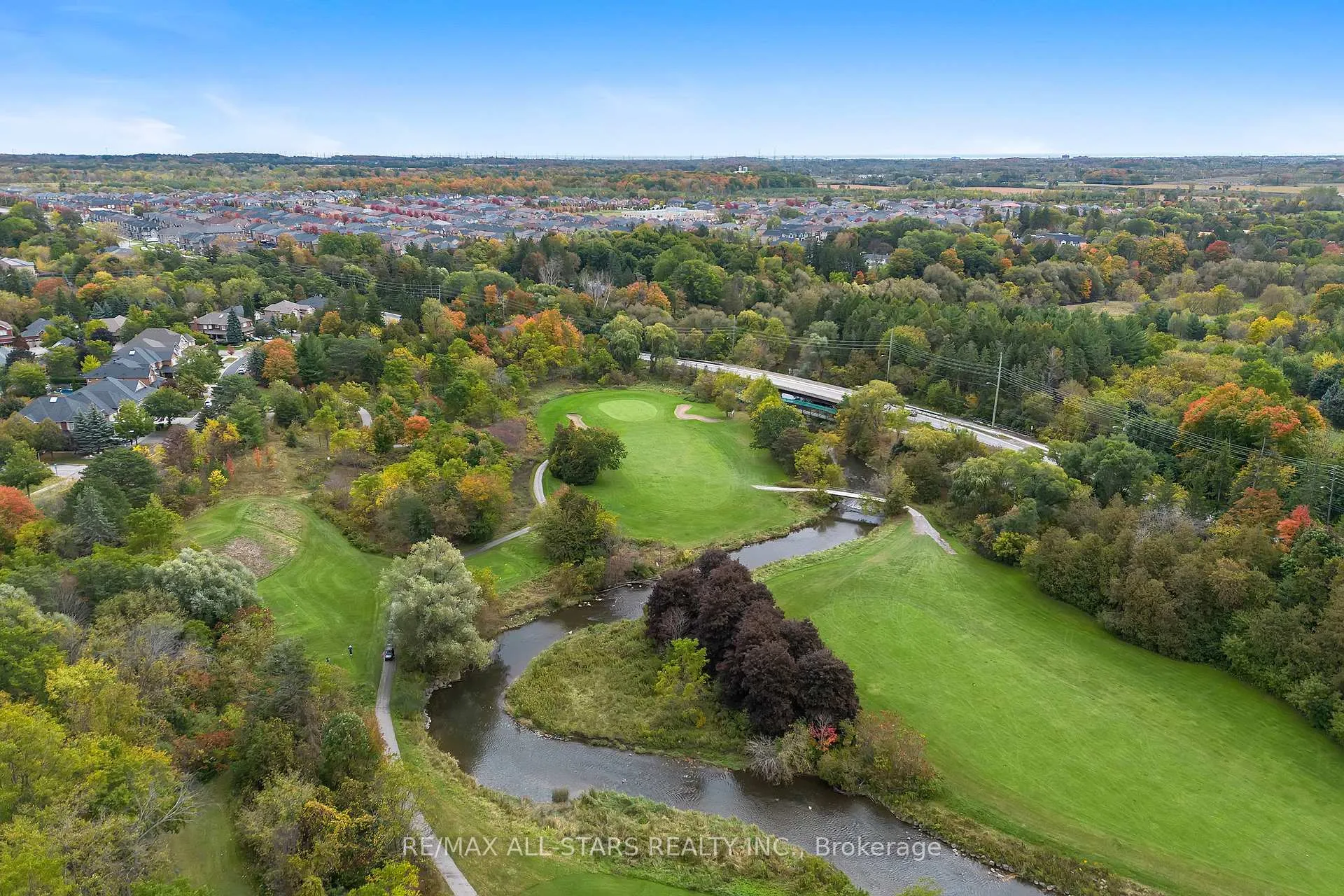 Photo 48 of 28 White Cedar Drive, Markham, Legacy — HOMEH
