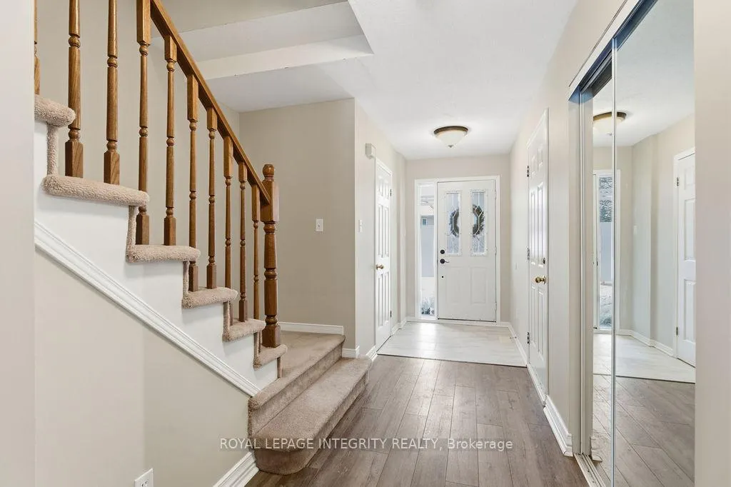 Photo 3 of 34 Furlong Crescent, Ottawa, Kanata - Bridlewood — HOMEH