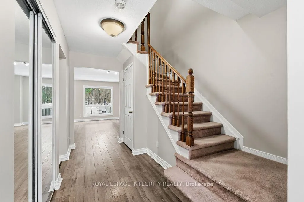 Photo 4 of 34 Furlong Crescent, Ottawa, Kanata - Bridlewood — HOMEH