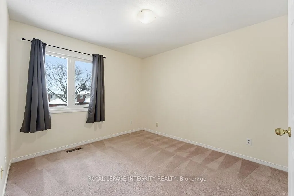 Photo 21 of 34 Furlong Crescent, Ottawa, Kanata - Bridlewood — HOMEH