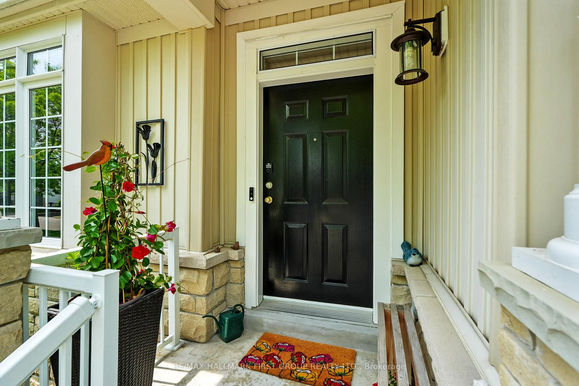 Photo 3 of 815 Rutherford Street, Cobourg — HOMEH