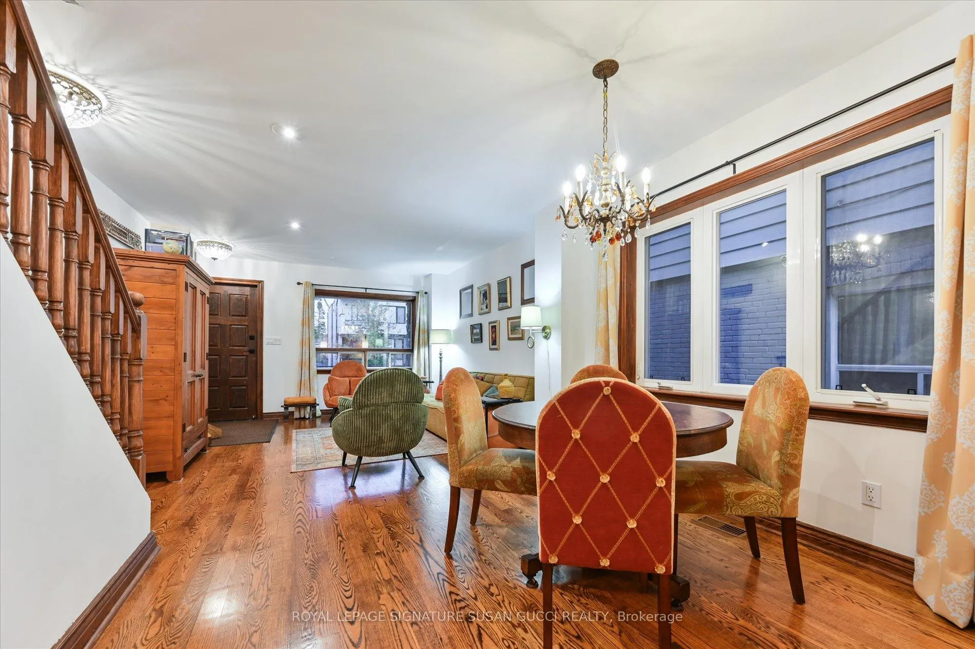 Photo 9 of 186 Gledhill Avenue, Toronto, Woodbine-Lumsden — HOMEH
