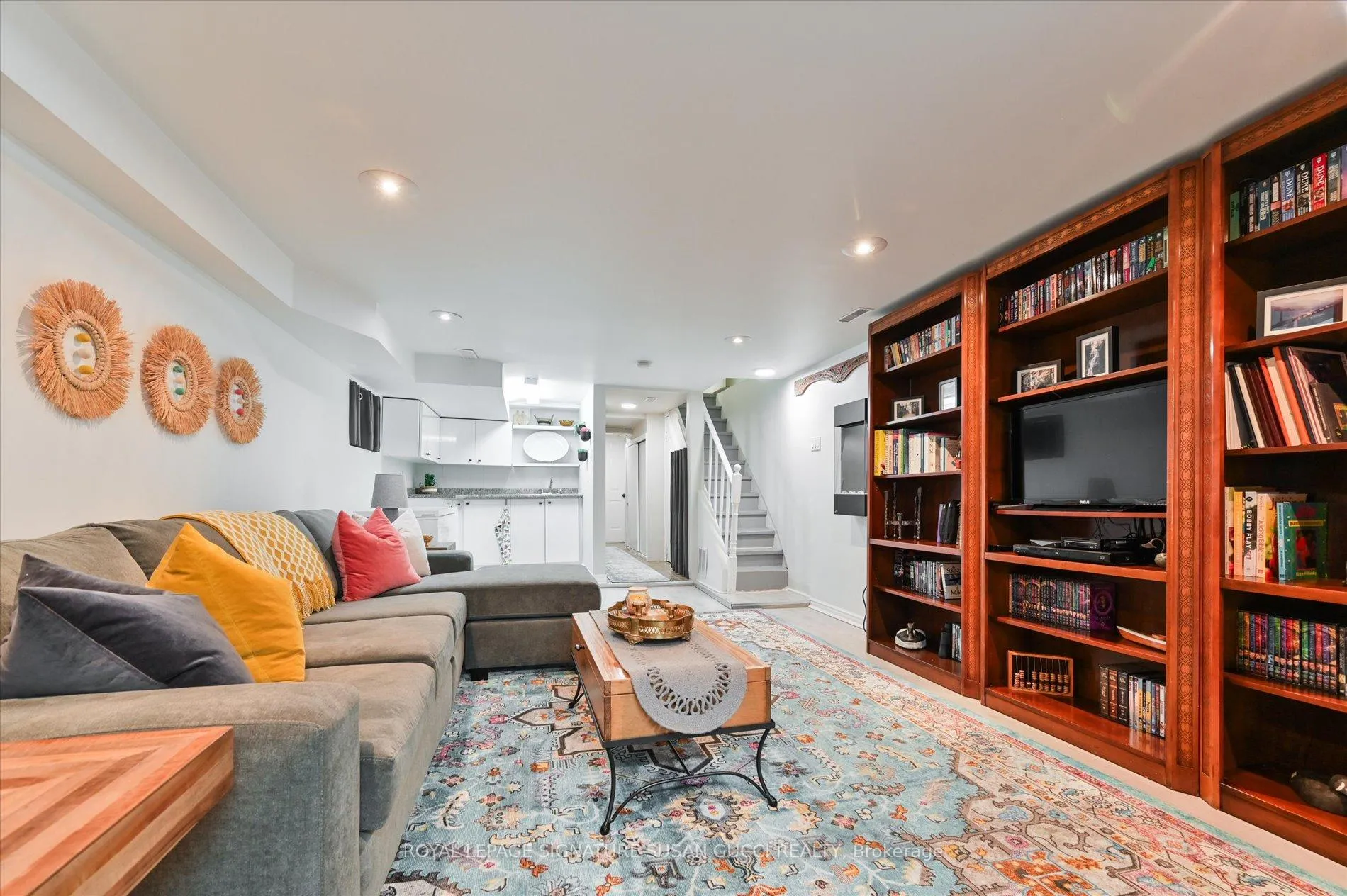 Photo 22 of 186 Gledhill Avenue, Toronto, Woodbine-Lumsden — HOMEH