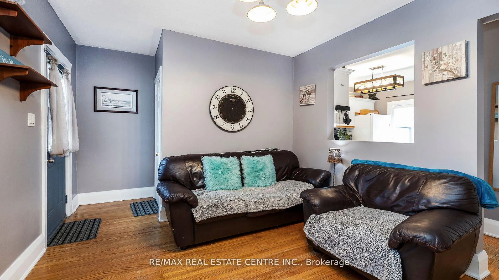 Photo 11 of 26 Clarence Street, Brampton, Downtown Brampton — HOMEH