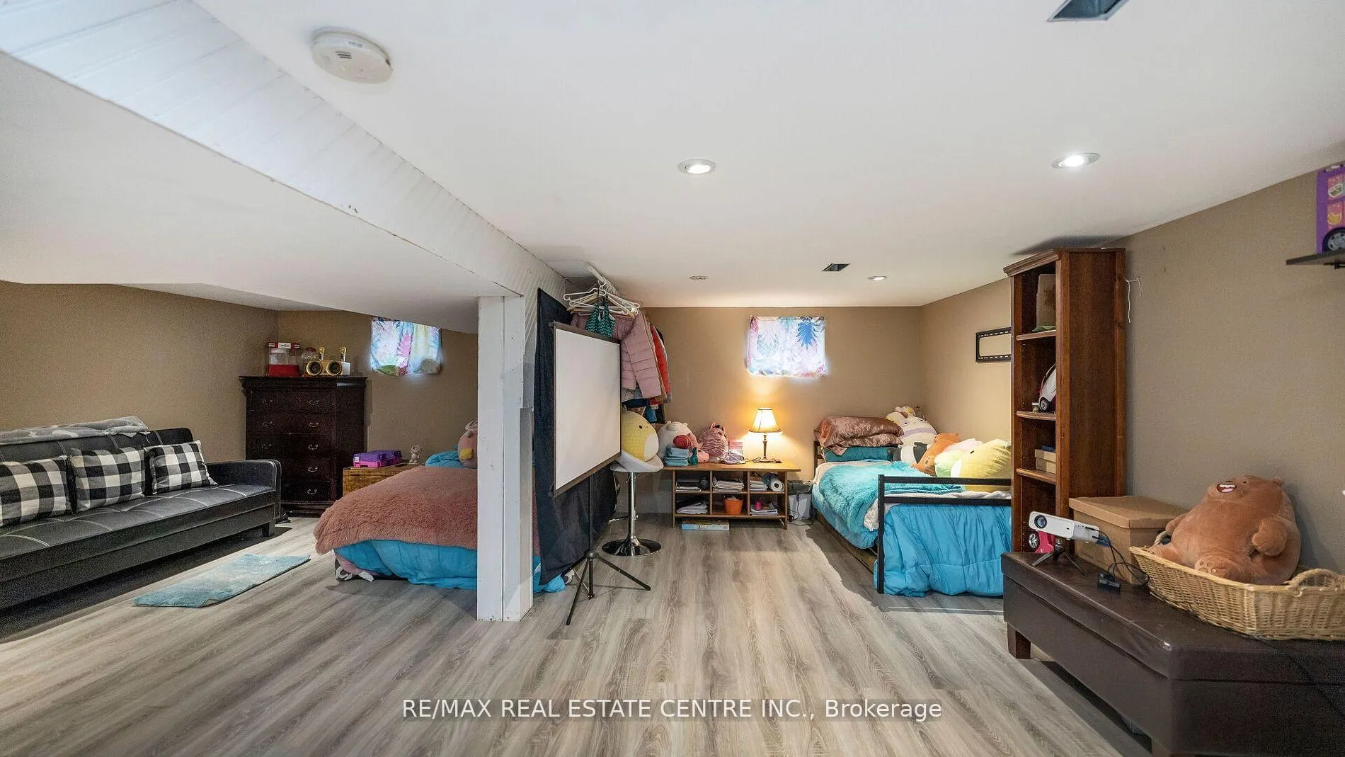 Photo 25 of 26 Clarence Street, Brampton, Downtown Brampton — HOMEH