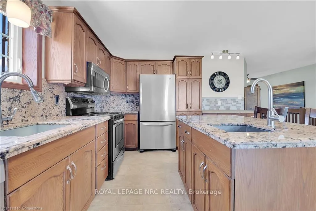 Photo 15 of 540 Sutor Road, Haldimand — HOMEH