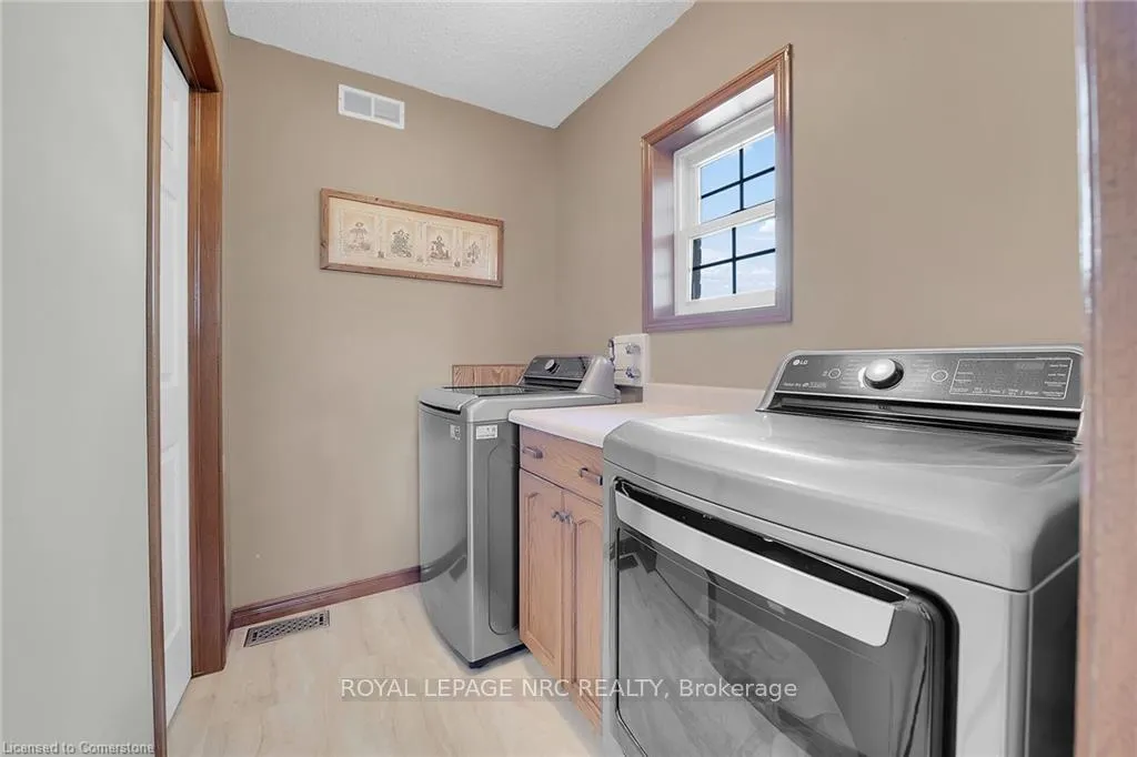 Photo 20 of 540 Sutor Road, Haldimand — HOMEH